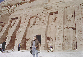 エジプトにて研究旅行